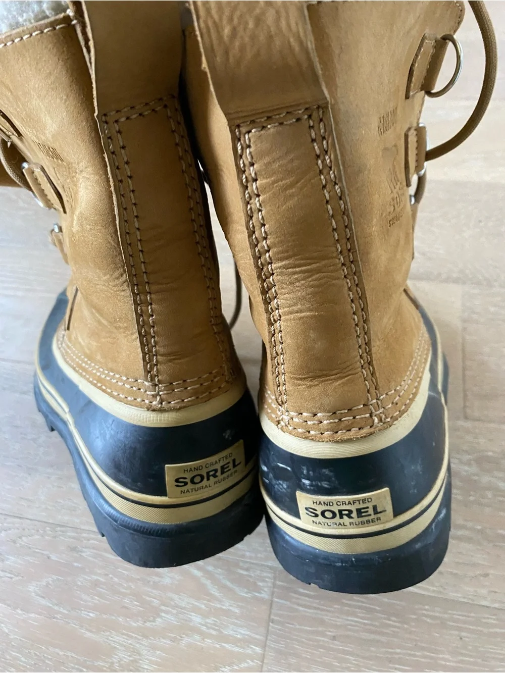 Sorel Caribou Waterproof Duck Boots Men’s 8 Tan Black Shearling Winter